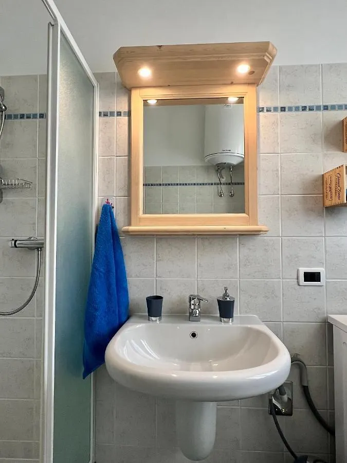 Apartment Pizzo Stella - Appartamento Con Box Campodolcino Italy